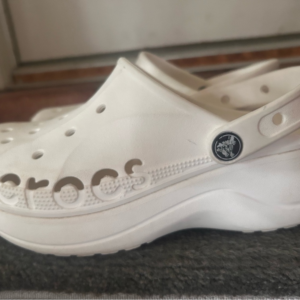 CROCS Classic White Clogs